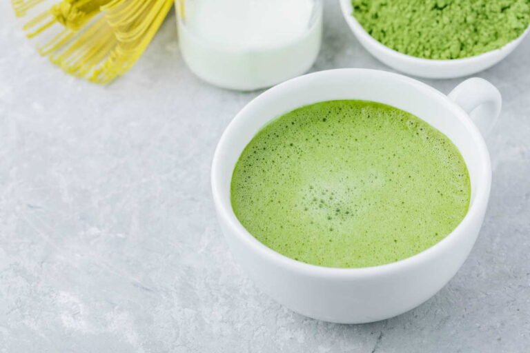 Ile kosztuje matcha i od czego zależy jej cena?