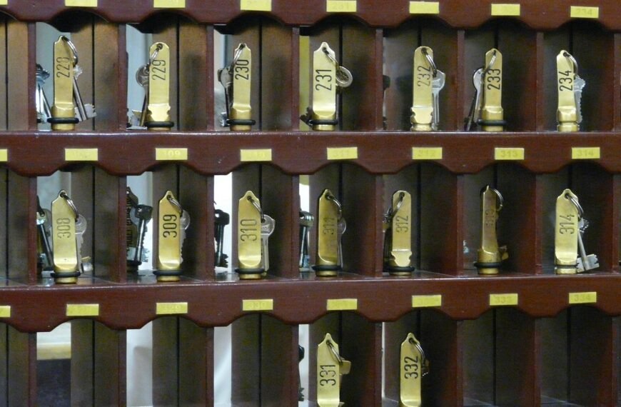 Jak sprawdzić, czy w hotelu nie ma pluskiew